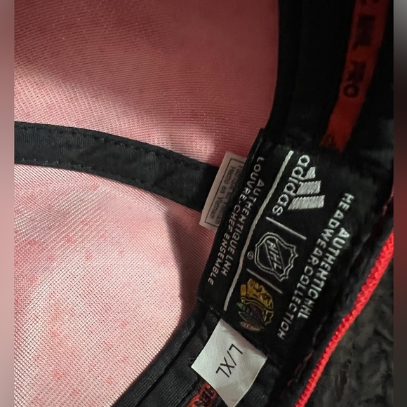 ⭐️ Chicago Blackhawks  fitted Hat large / XL ⭐️ - Picture 4 of 5